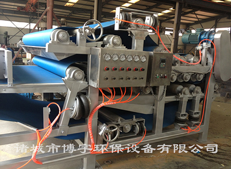 麻豆国产免费環保-帶式果汁壓榨機.jpg