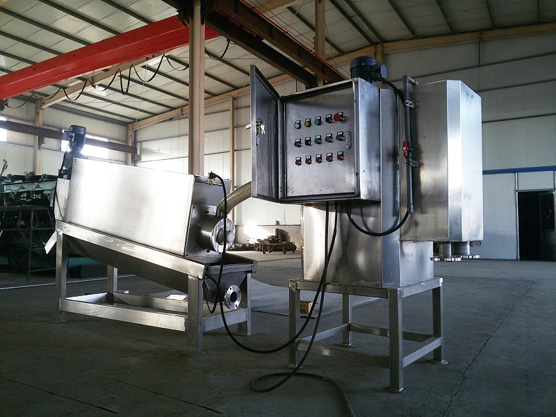 疊螺式汙泥脫水機-廣州某醫院設備發貨